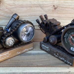 Horloge à poser moteur moto déco métal