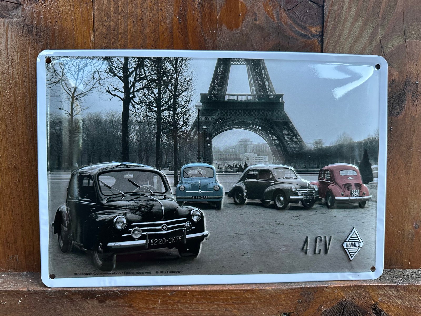 Plaque métal déco bombée relief 4cv Tour Eiffel