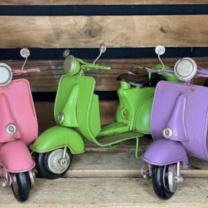 Vespa dolce vita vintage déco métal